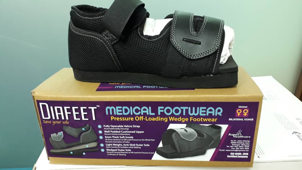 DIAFEET Medical Footwear Pressure Off-loading Wedge Footwear (Normal Wedge)- Unisex