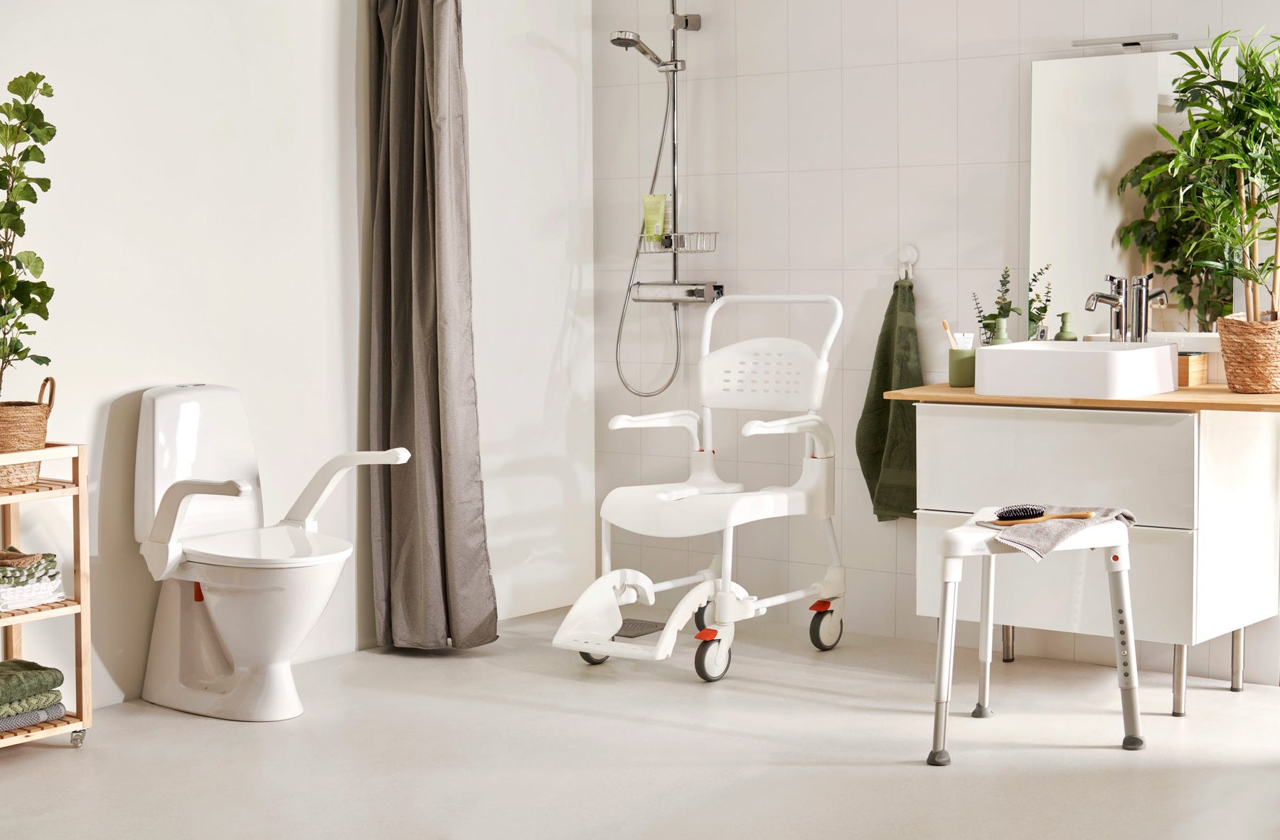 Introducing the Award-Winning Sweden Etac Clean - The Ultimate Mobile Shower Commode