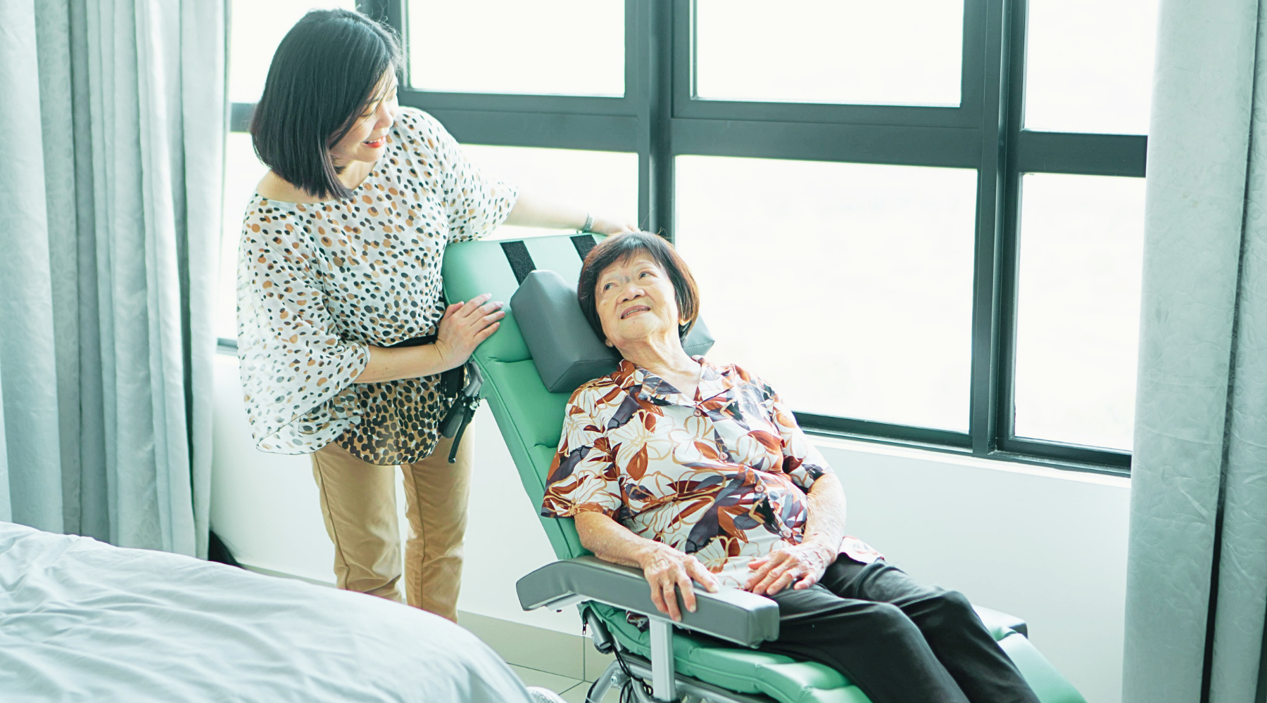 Kawamura lightweight wheelchair for elderly care in Malaysia — aircraft-grade aluminum, easy to push, safe non-toxic materials