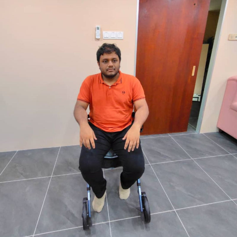 Double folding rollator | Uplivin UK