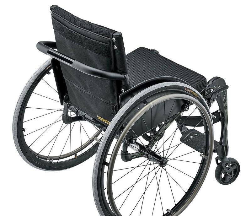 Gigantex Carbon Fiber rigid Active Wheelchair MF015M
