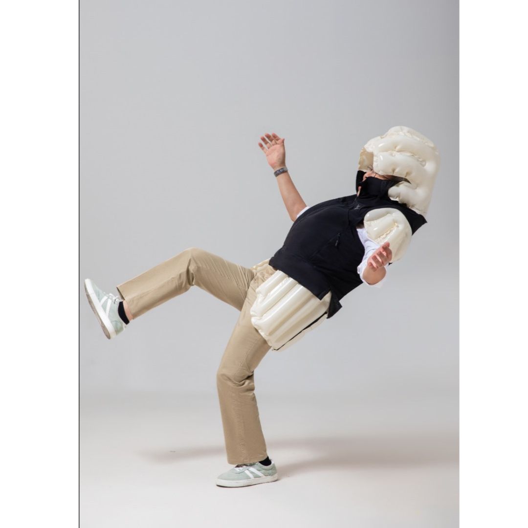 Wearable Airbag Vest FALL SAFE — iElder.Asia (Asian Integrated Medical ...