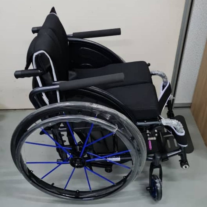 Aluminium Sport Wheelchair with swing back armrest