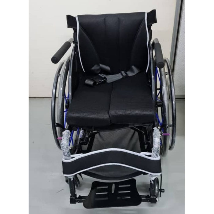 Aluminium Sport Wheelchair with swing back armrest