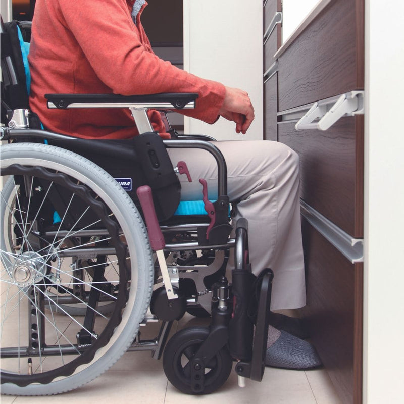 Self-Propelled Elevating Multifunction Wheelchair KMD-C22-45 | Kawamura