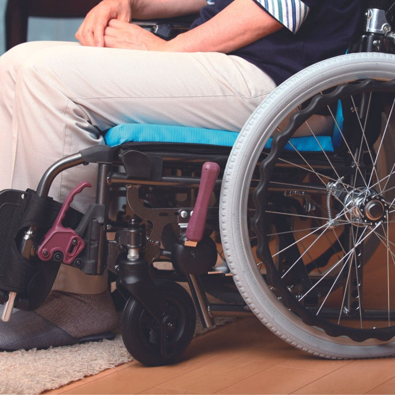 Self-Propelled Elevating Multifunction Wheelchair KMD-C22-45 | Kawamura