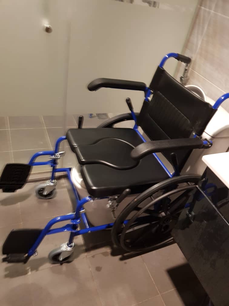 2 IN1 Self Propel Commode Wheelchair